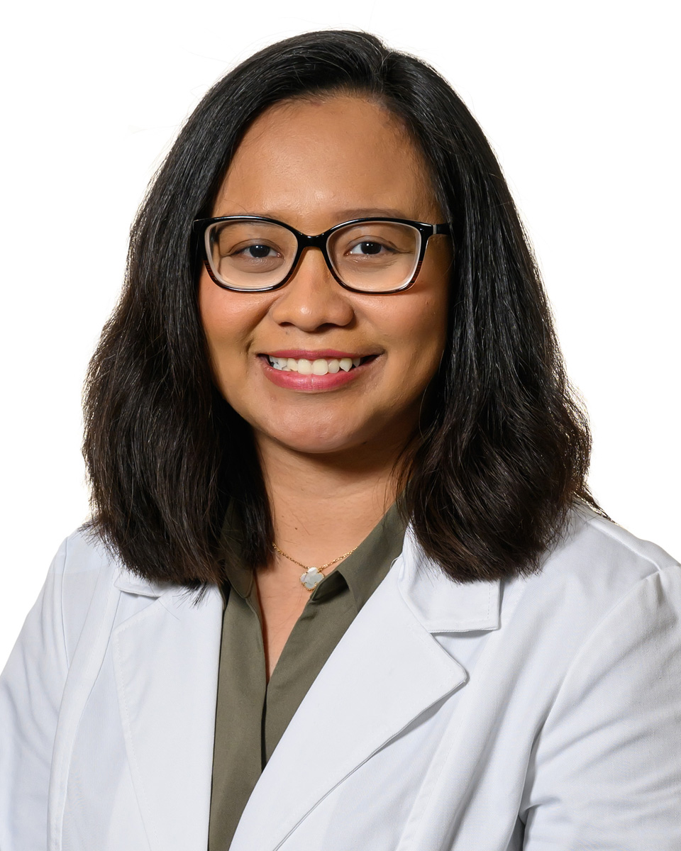 Eidette Lisondra, MD