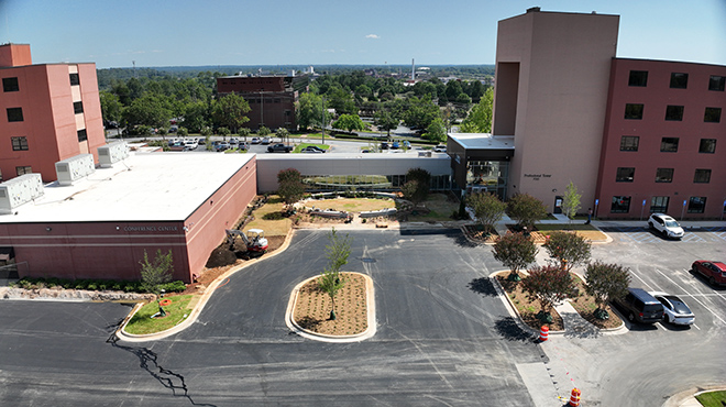 Photo of hospital under construction