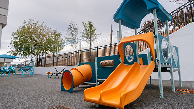 Bill and Olivia Amos Children’s Hospital Playground